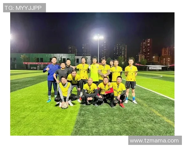 武汉足球队的速度之美:探寻快速反击与团队协作的完美结合 武汉足球队的速度之美:探寻快速反击与团队协作的完美结合