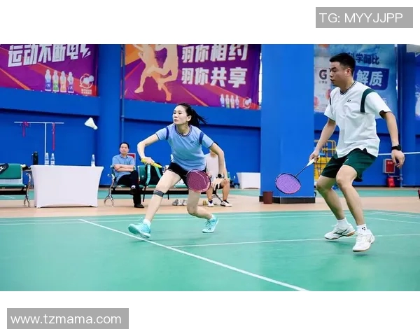 羽毛球竞技的魅力:探秘成都羽毛球队的反击战术与训练秘诀 羽毛球竞技的魅力:探秘成都羽毛球队的反击战术与训练秘诀