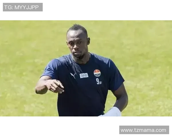 藏族情侣头像与足球明星的浪漫故事与梦想追逐 藏族情侣头像与足球明星的浪漫故事与梦想追逐