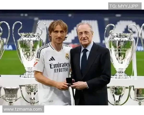 德字开头的足球明星们的传奇故事与辉煌成就盘点