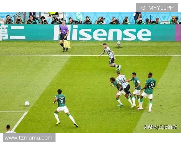 深圳篮球队在世界杯积分榜中以99分高居榜首展现强大实力